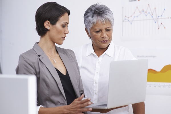 Consulting with Hawaii supervisor Image